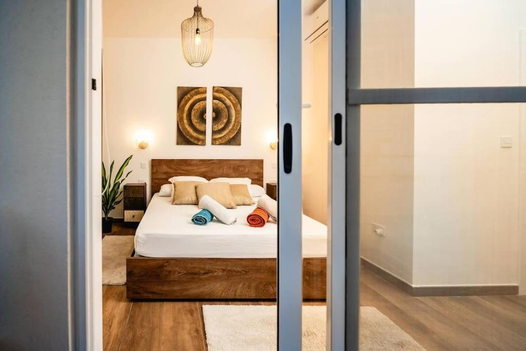 음시다 Luxurious & Stylish Penthouse With Private Pool 아파트 외부 사진