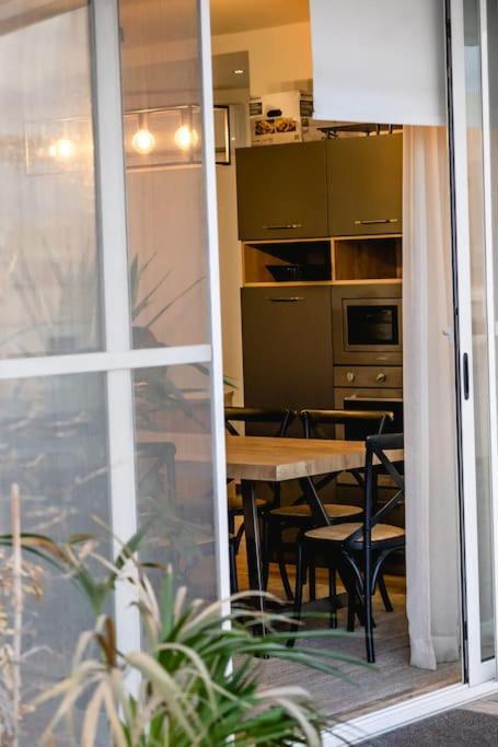 음시다 Luxurious & Stylish Penthouse With Private Pool 아파트 외부 사진