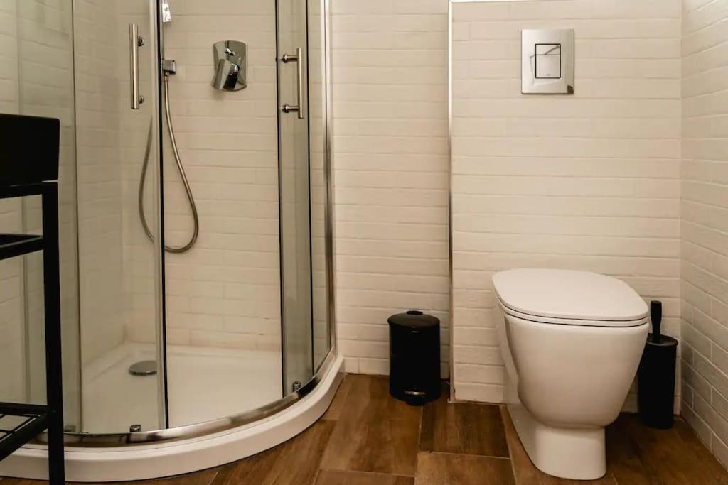 음시다 Luxurious & Stylish Penthouse With Private Pool 아파트 외부 사진