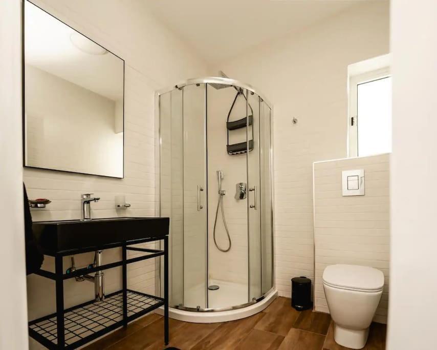 음시다 Luxurious & Stylish Penthouse With Private Pool 아파트 외부 사진