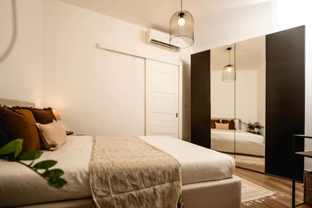 음시다 Luxurious & Stylish Penthouse With Private Pool 아파트 외부 사진
